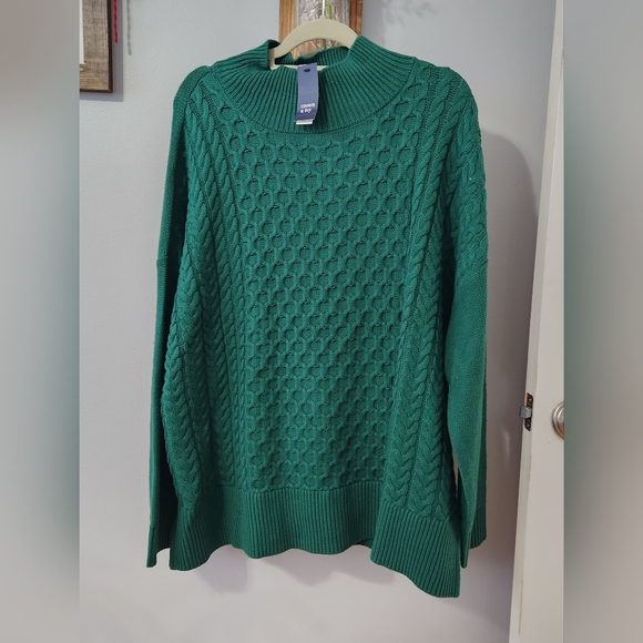 NWT Crown & Ivy mock neck, drop shoulder, long sleeve, tunic sweater XL Green - Picture 1 of 3